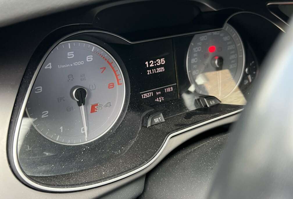 Audi 3.0 V6 TFSI Quattro S tronic