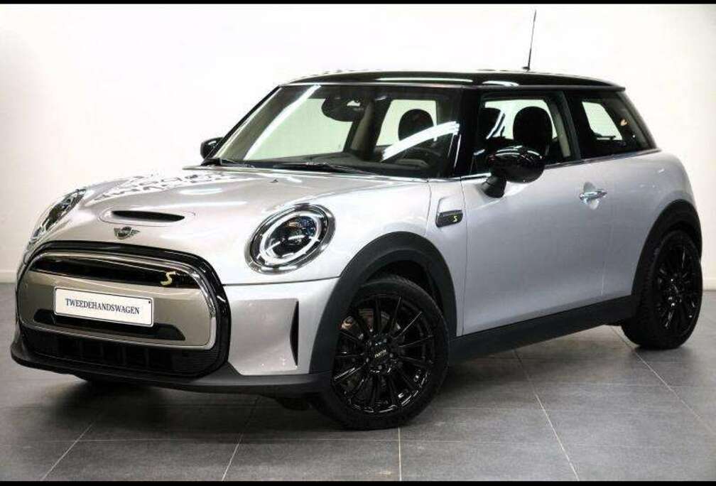 MINI VERWARMBARE SPORTZETELS DRIVE ASSIST NAVIGATIE