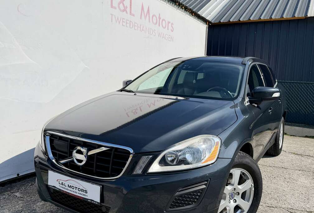 Volvo 2.0 D3 Momentum Geartronic/Automatique 5Cylindres