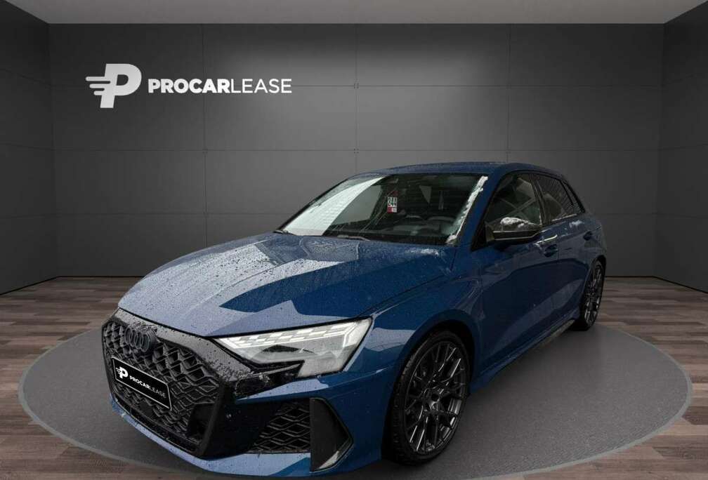 Audi NEW MODEL /Audi RS3 TFSI Sportback quattro S troni