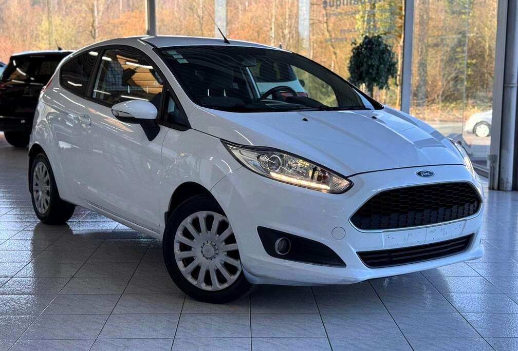 Ford 1.0 ESSENCE 101CV - AUTOMATIQUE - UTILITAIRE TVA