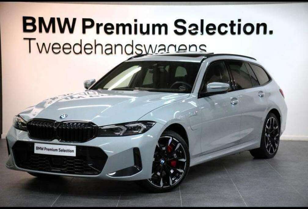 BMW M PACK PRO HARMANKARDON TREKHAAK PANODAK 360CAMERA