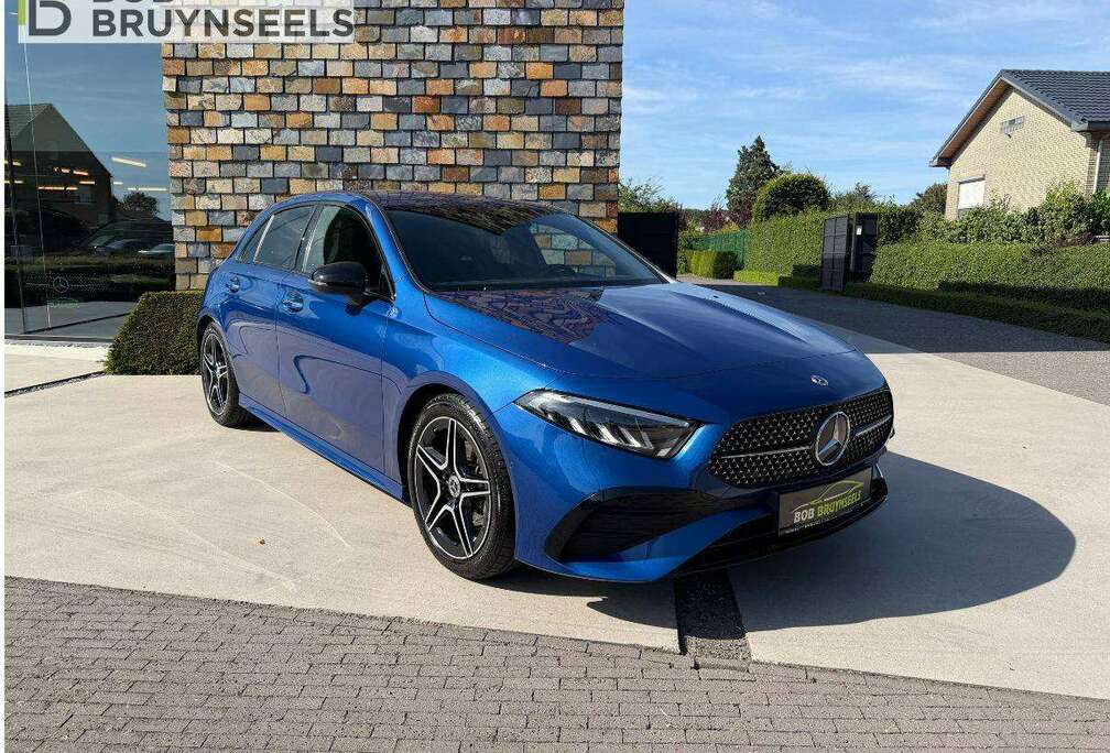 Mercedes-Benz Amg line  Nightpakket  Trekhaak  Memoryseats  Distronic  Camera