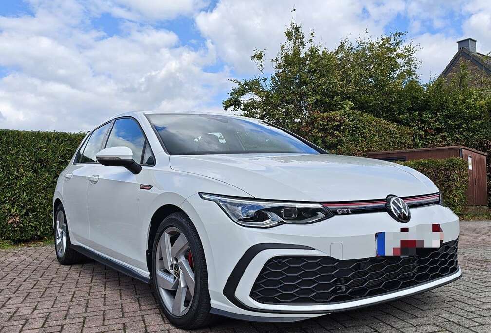Volkswagen 2.0 TSI 245 DSG7 Performance