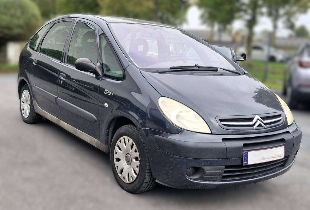 Citroen Xsara Picasso 1.6 HDi /trekhaak - airco - distributieriem vervangen !!!