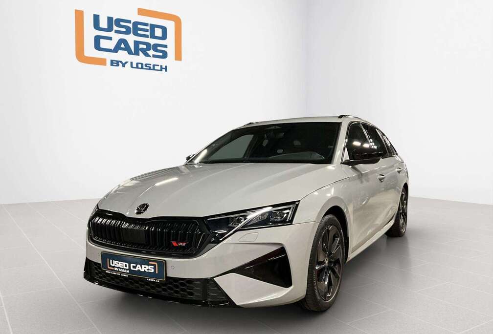 Skoda RS+DSG+LED+Navi+RearView+AHK