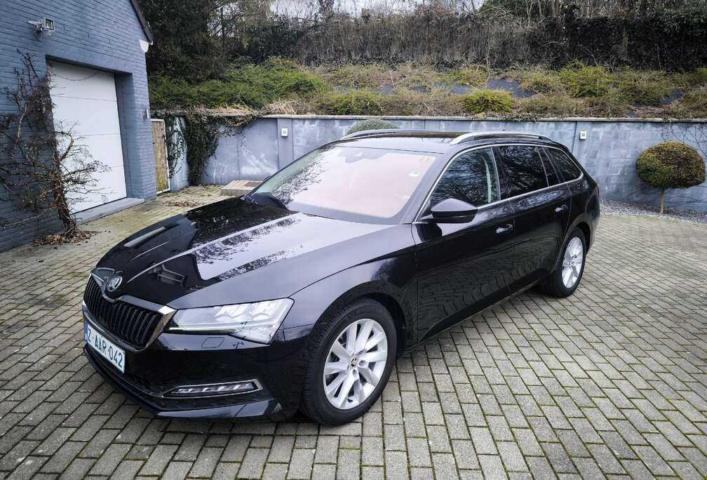 Skoda Superb Combi 1.6 CR TDi Style DSG