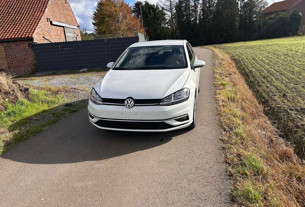 Volkswagen Golf 1.0 TSI (BlueMotion Technology) Trendline