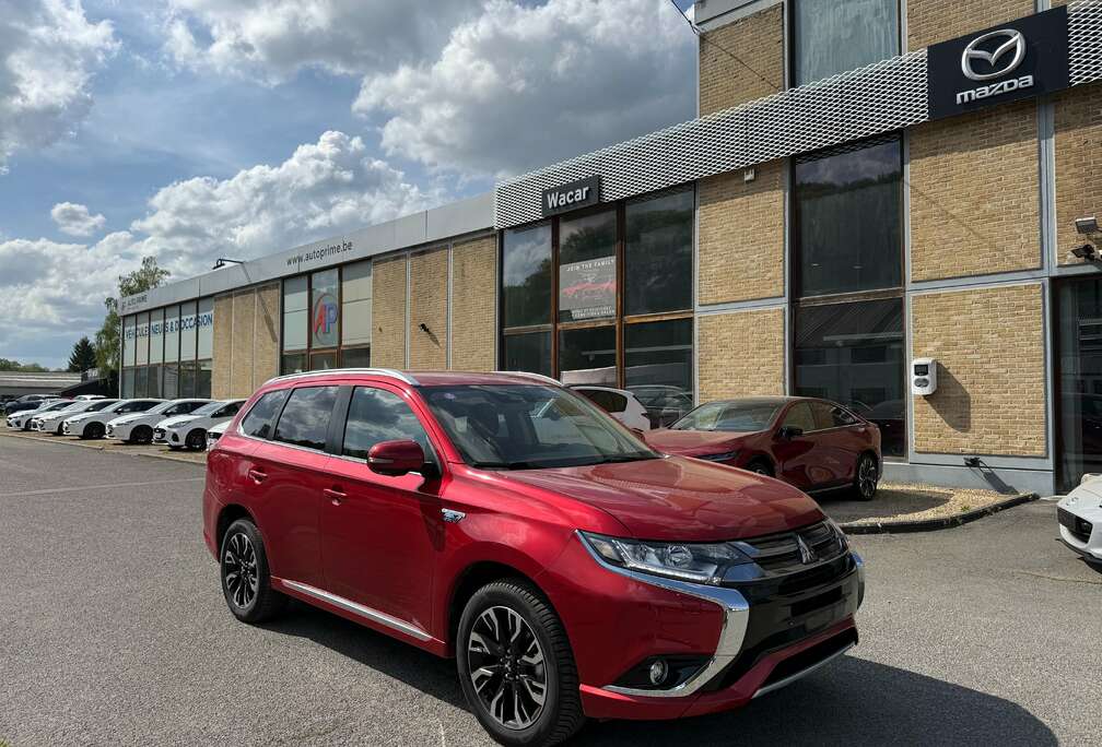 Mitsubishi 2.0 Plug-In-Hybrid 4WD *** GARANTIE *** Attache remorque
