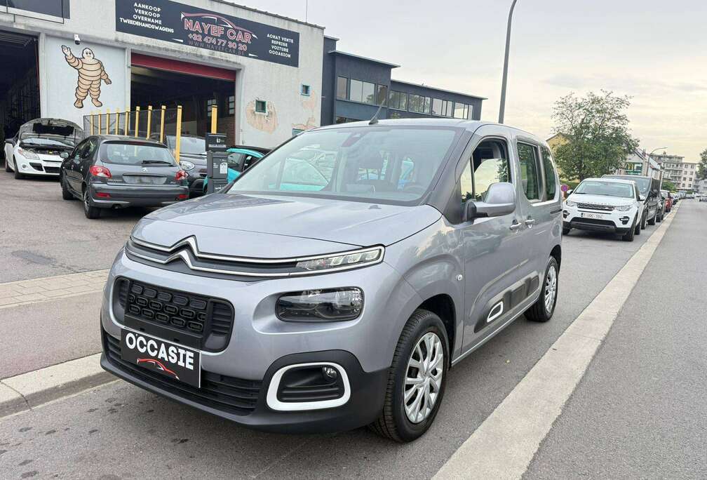 Citroen 1.2  M Live S