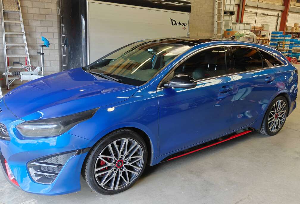 Kia ProCeed GT 1.6 T-GDi GT ISG DCT