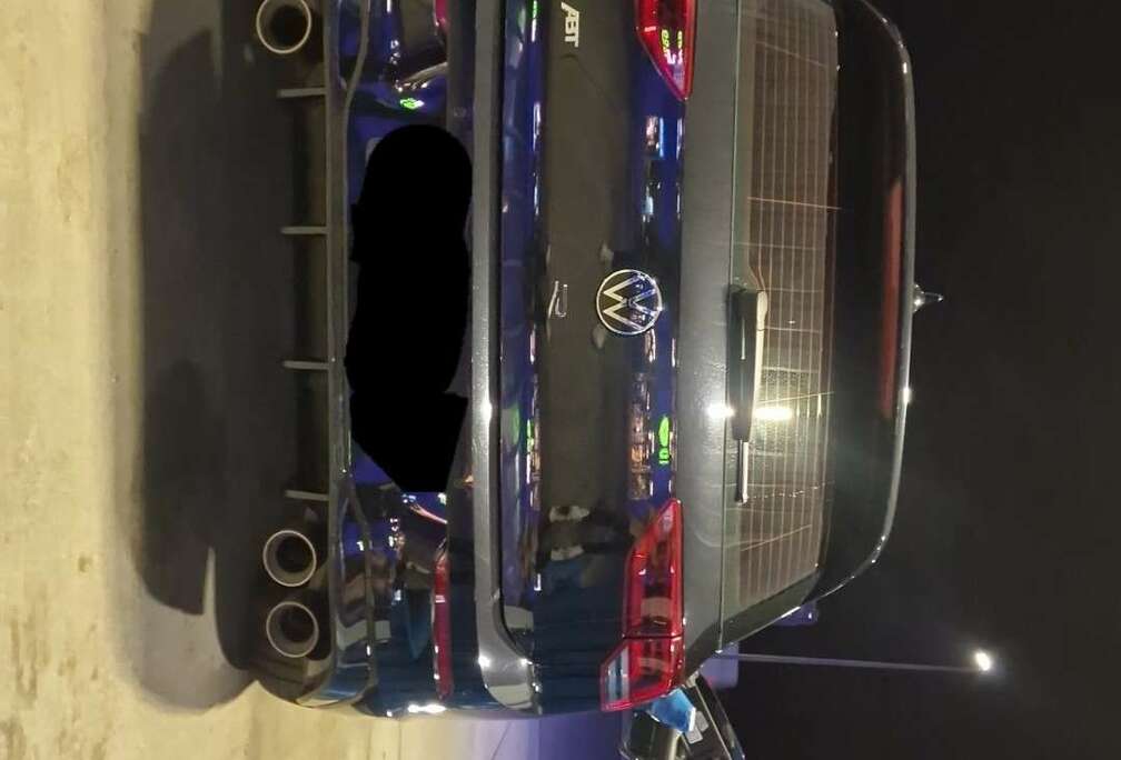 Volkswagen preparer par Abt. Akrapovic