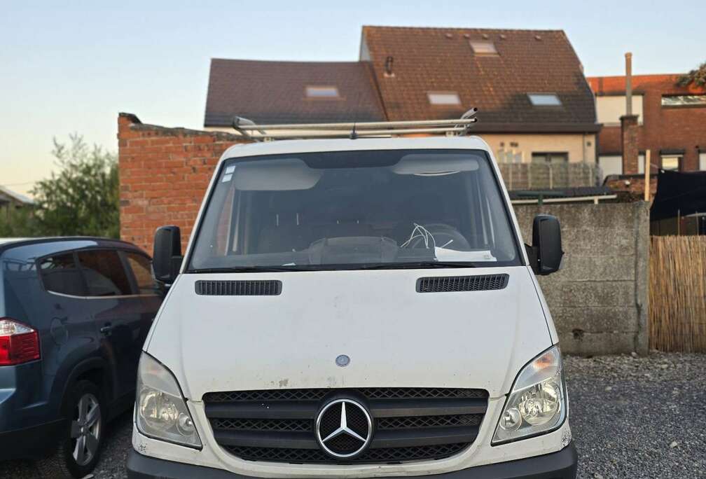 Mercedes-Benz 216 CDI 906.611