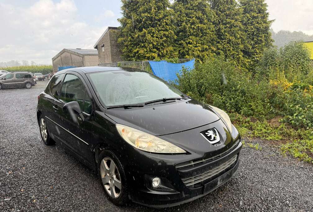 Peugeot 207 1.6 HDi Allure FAP