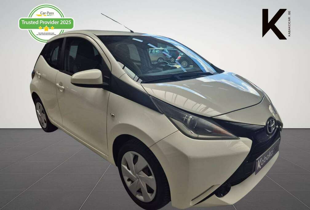 Toyota 1.0i VVT-i / Camera / Clim Auto / Bluetooth / Garantie 12 Mois