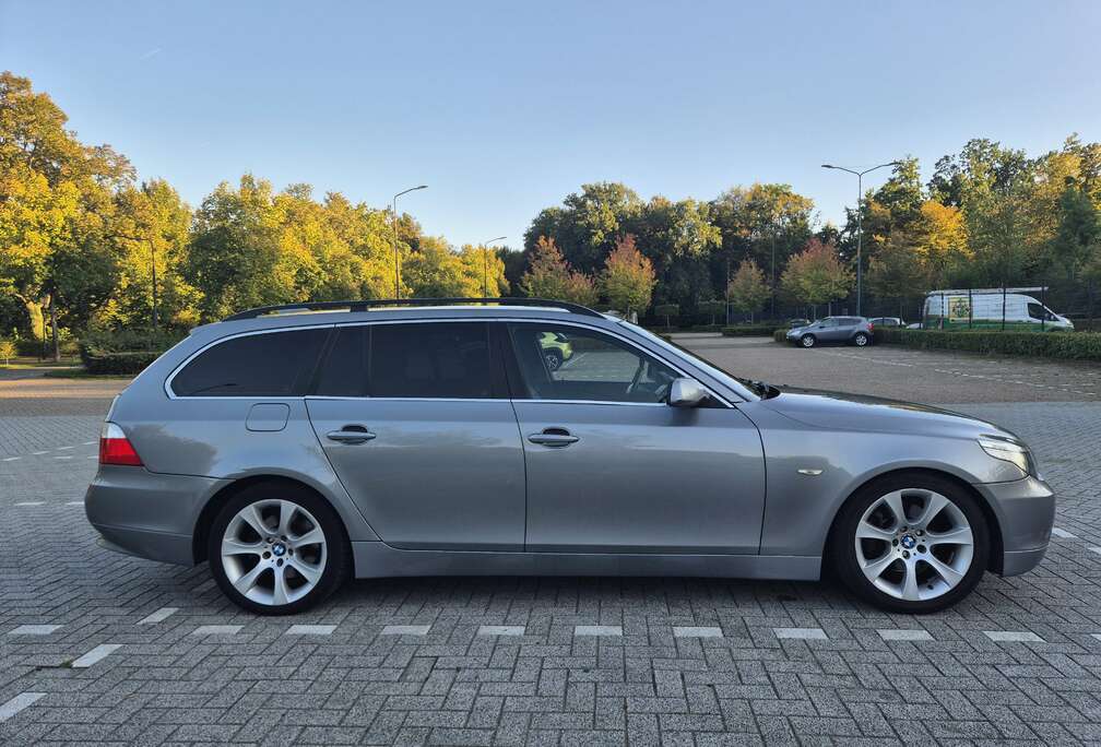 BMW 525i Touring Aut.