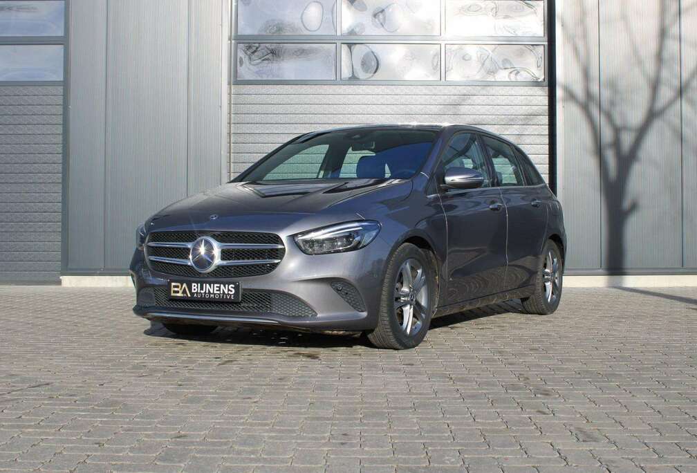 Mercedes-Benz d 8G-DCT Style