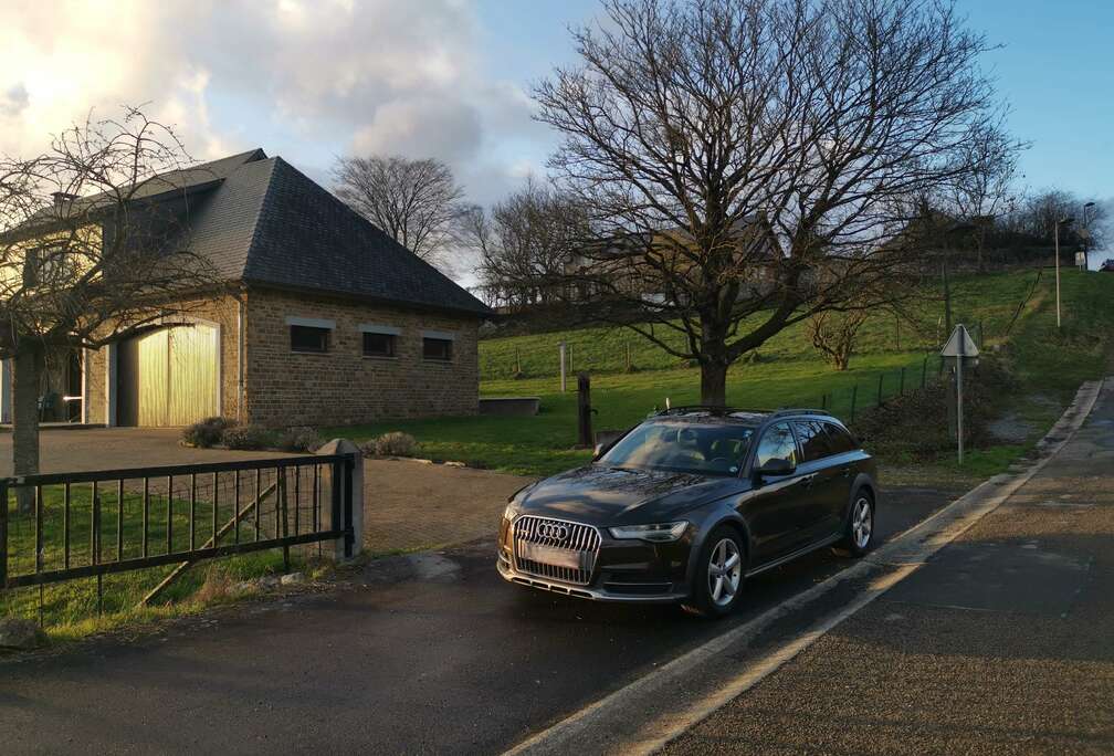 Audi A6 Allroad 3.0 TDi V6 Quattro S tronic