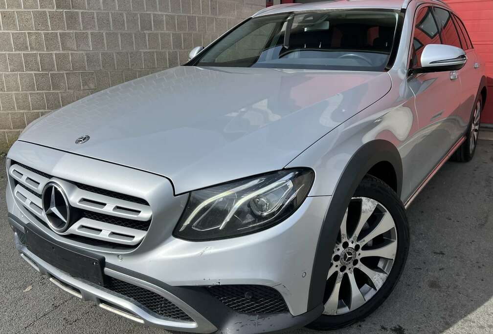 Mercedes-Benz d 4-Matic ( 15.495 € HTVA ) CAMÉRA + NAVI