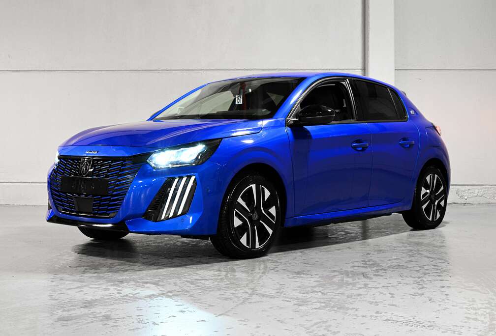 Peugeot e-208 ALLURE ELECT 156/ CAMERA / NAV