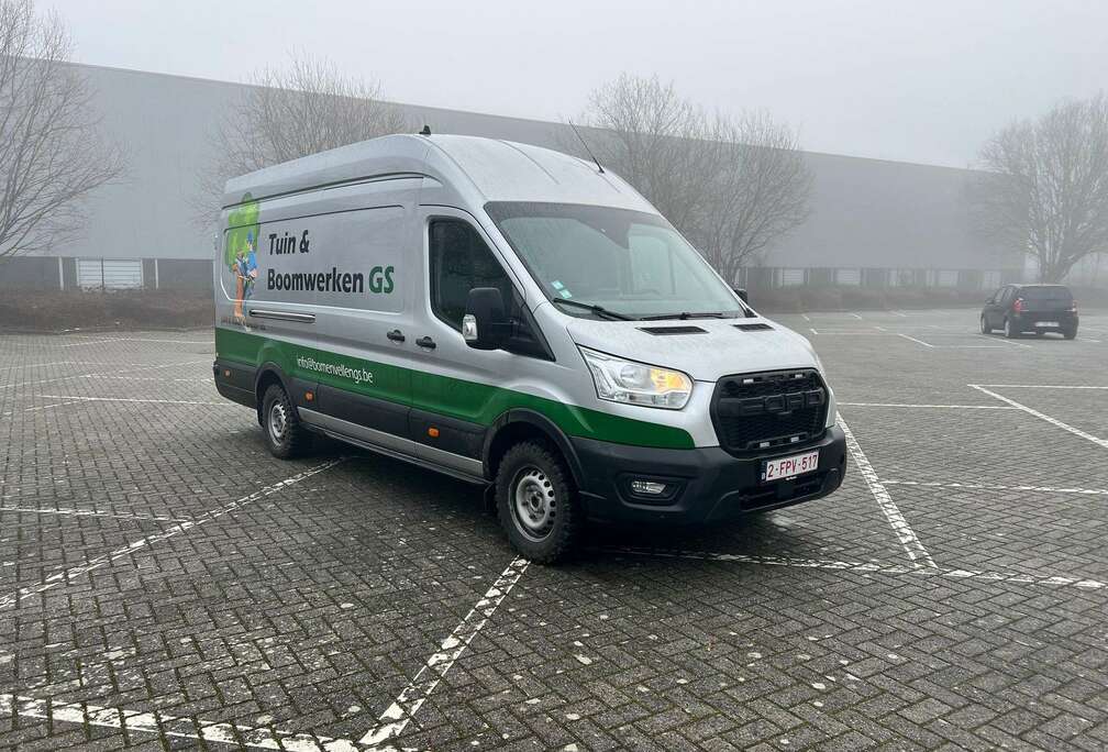 Ford Transit L4H3