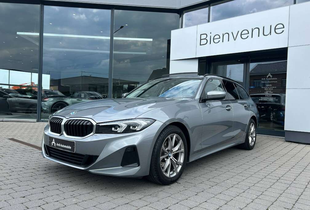 BMW Touring *GARANTIE*NEW LIFT*TOIT OUVRANT*CARPLAY*LED AMB*