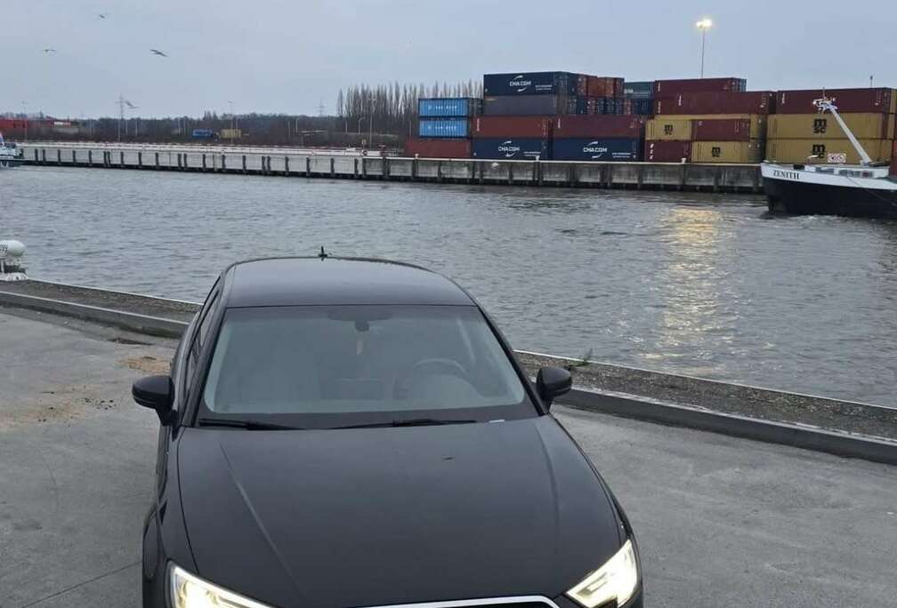 Audi Sportback 1.5 TFSI ACT Design
