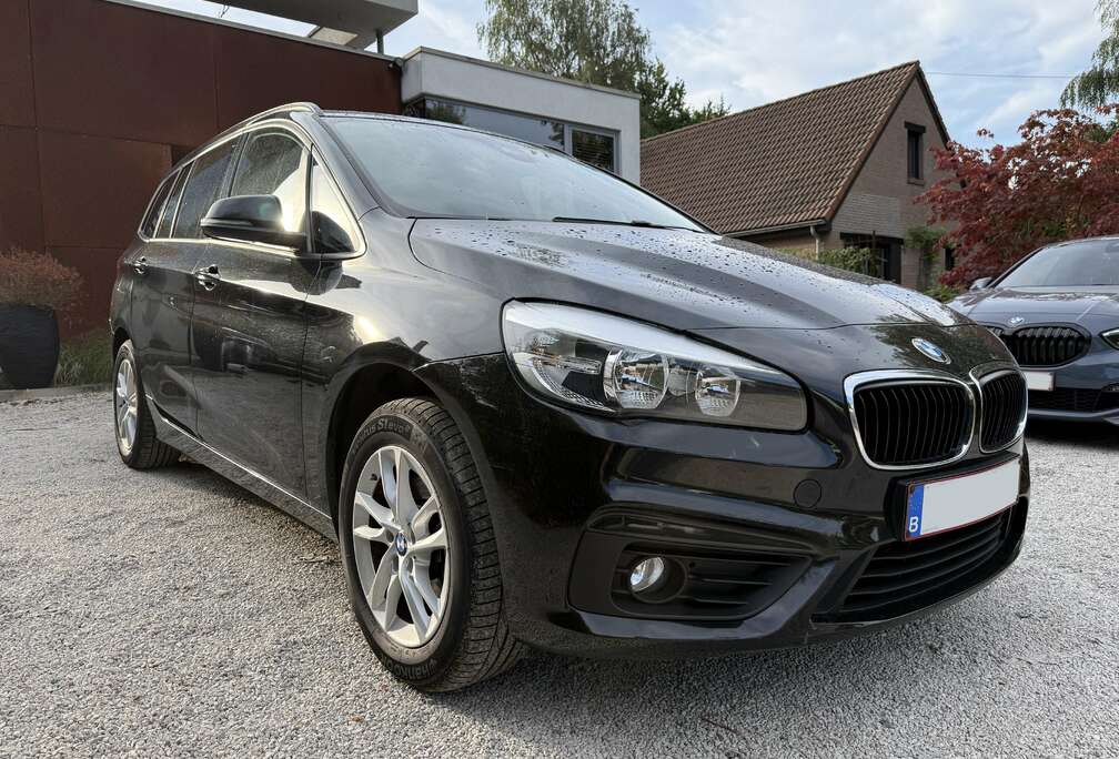 BMW Gran Tourer 216i - 7 places - TVA récup - CT OK - Car pass - Entre OK -  Neufs : Distri compl, arbre à c, Vanos, pneus,..