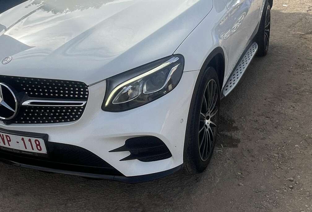 Mercedes-Benz Coupé d 4-Matic