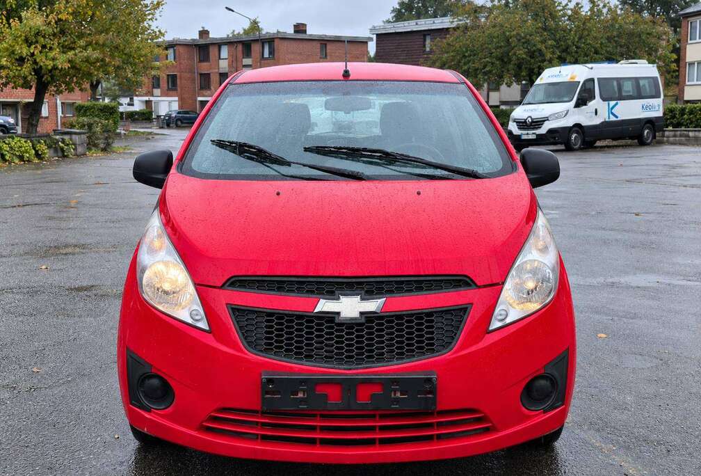 Chevrolet Spark 1.0i