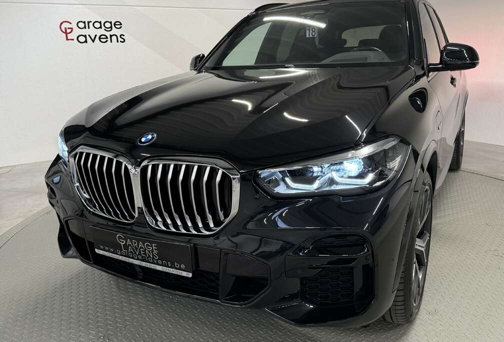BMW X5 xDrive45e TREKHAAK HEAD UP PANO DAK