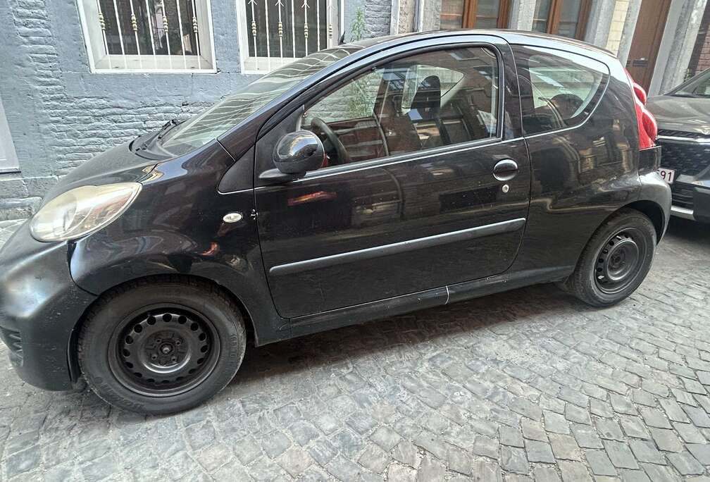 Peugeot 1.0i Urban Move