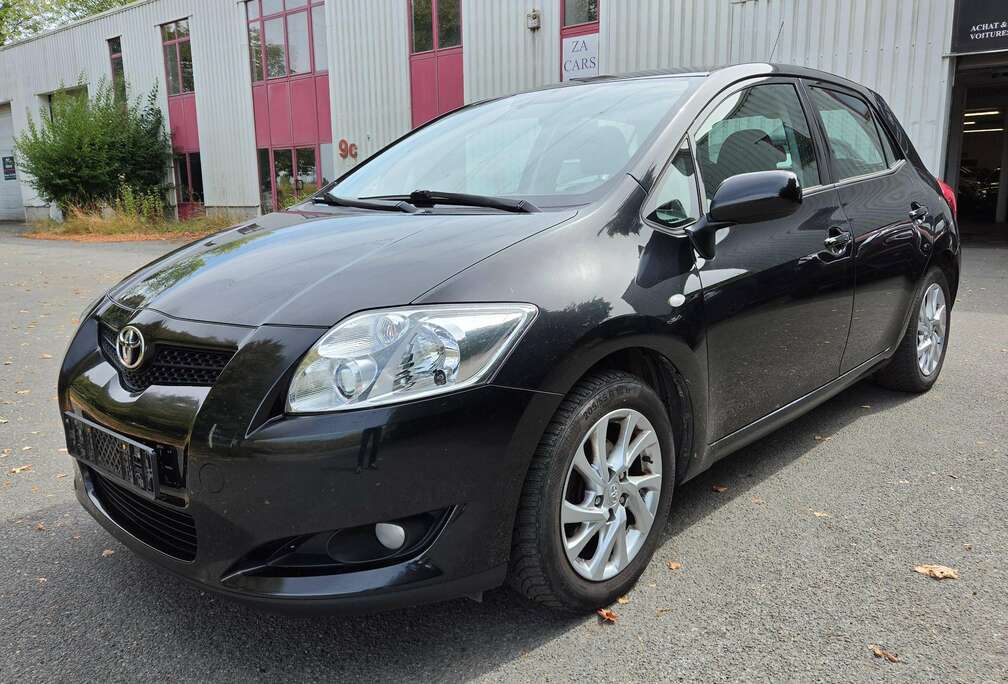 Toyota Auris 1.6i Dual VVT-i Linea Sol Pack MM