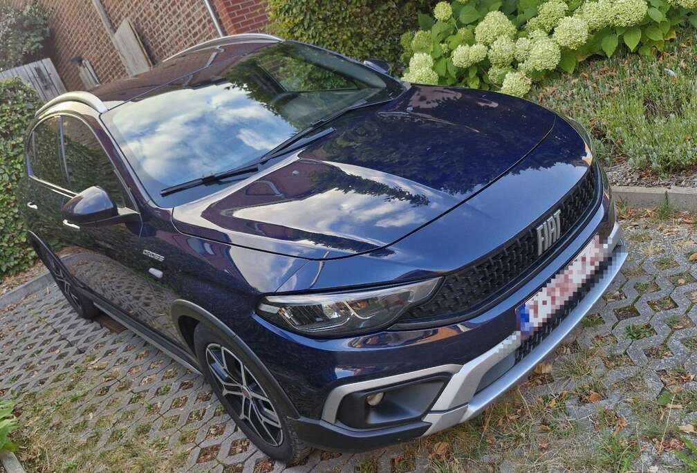 Fiat 1.0 Hatchback Cross