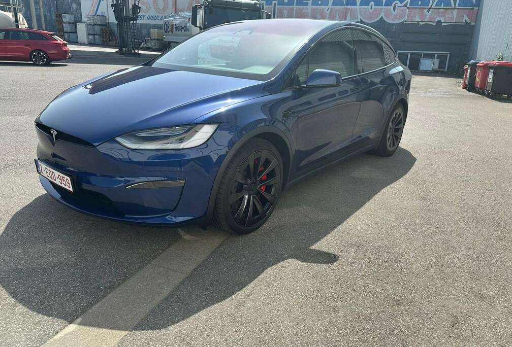 Tesla Model X Plaid