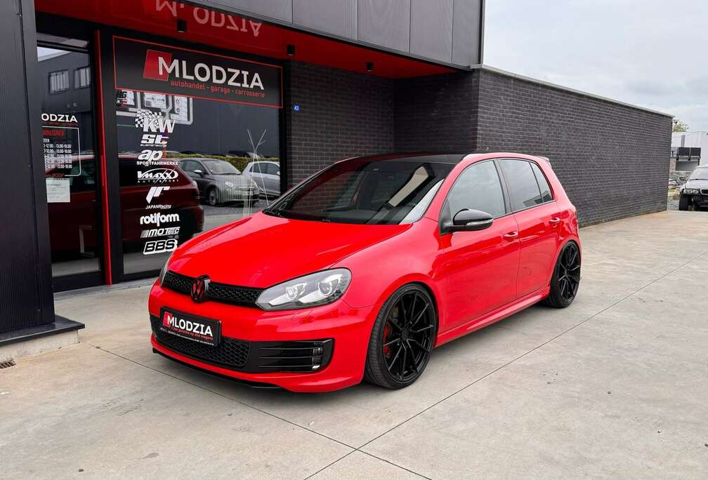 Volkswagen 2.0 Edition 35 TUNED 19 Japan Racing + Vmaxx