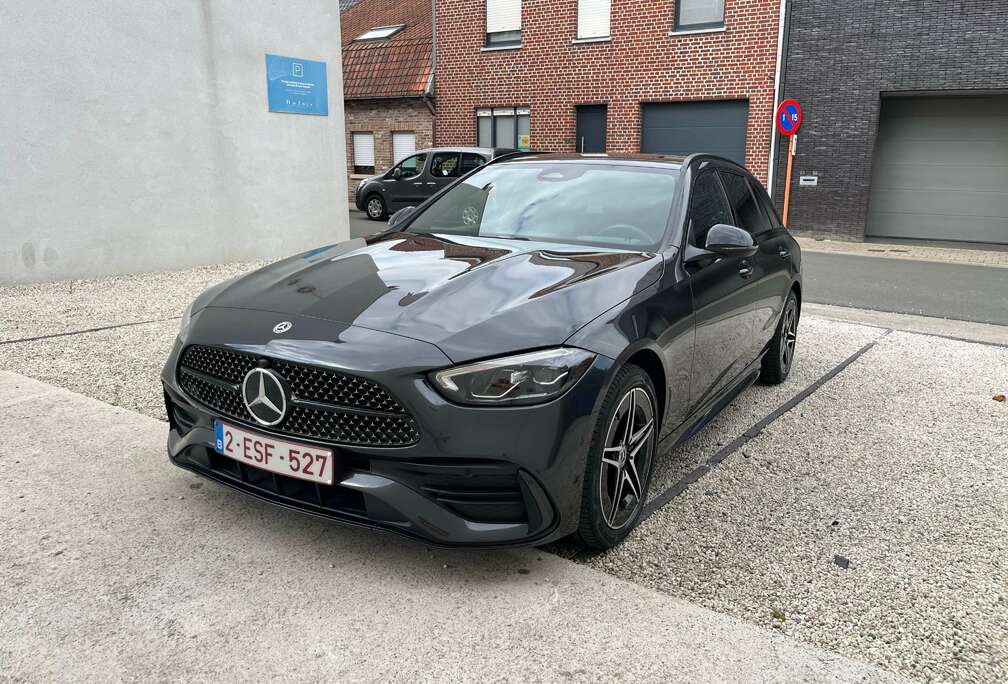 Mercedes-Benz C 300 e T 9G-TRONIC AMG Line