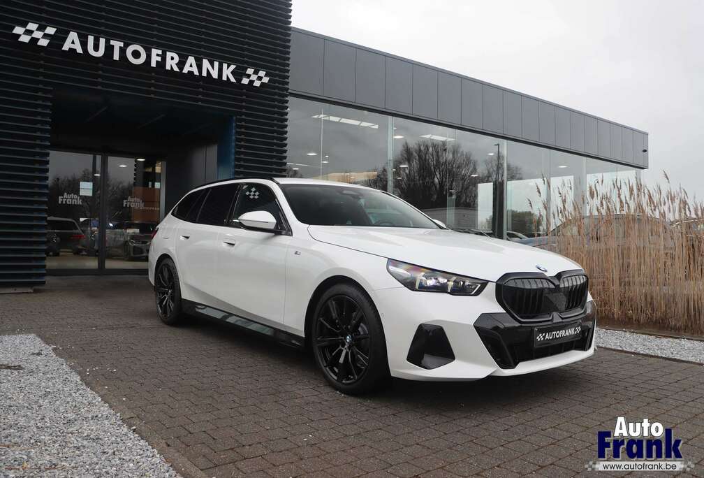 BMW I / BREAK / M-SPORT / TREKHK / 20\