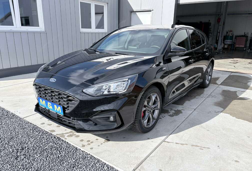 Ford Focus 1.0 EcoBoost ST-Line X