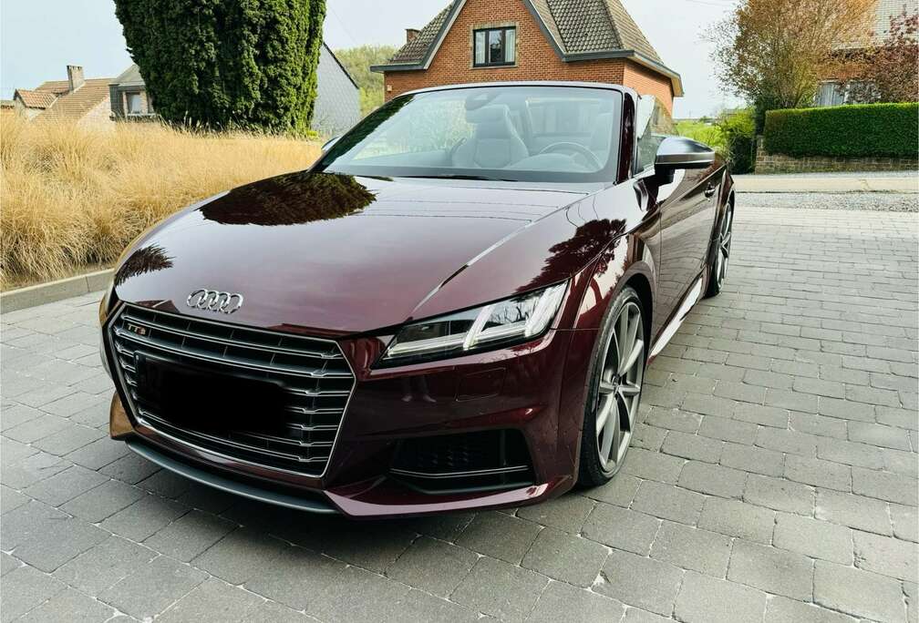 Audi Roadster 2.0 TFSI Quattro S tronic