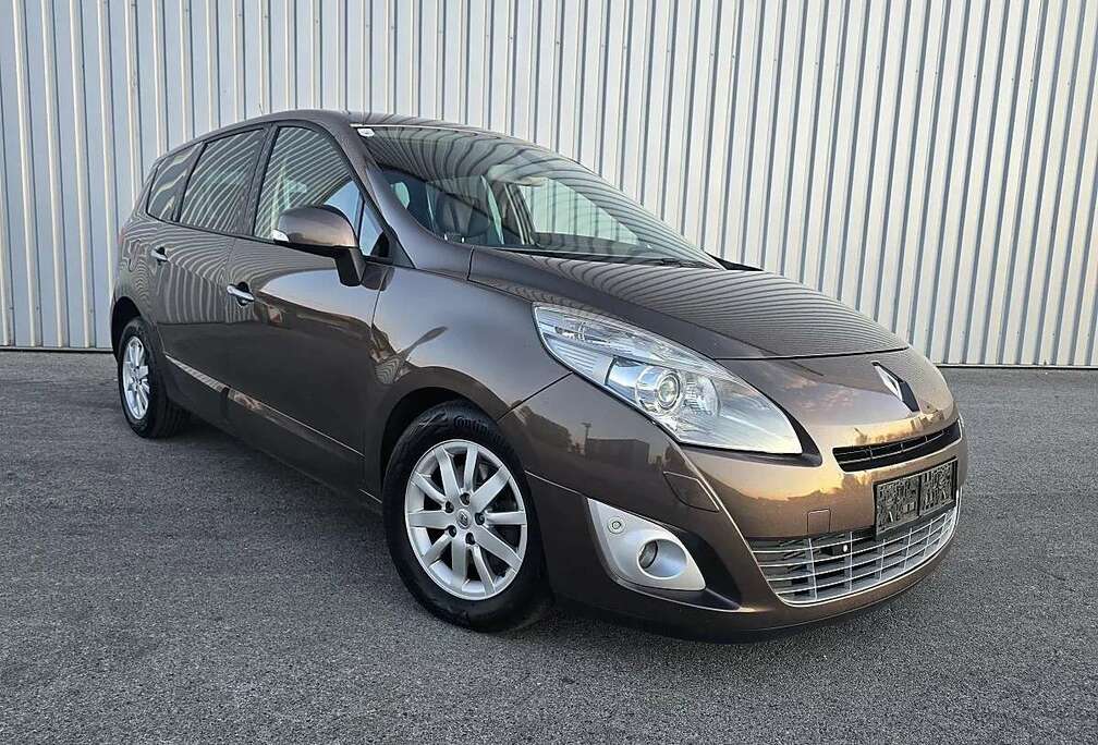 Renault Scénic III 1.9 dCi 130 FAP  5pl