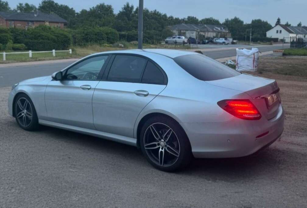 Mercedes-Benz d 9G-TRONIC AMG Line