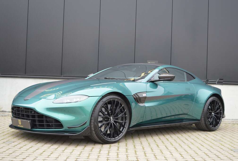 Aston Martin New Vantage coupé F1 edition 22.000 km - Carbon