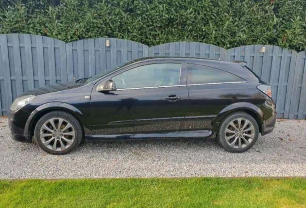 Opel Astra 1.7 CDTi ecoFLEX Cosmo Start
