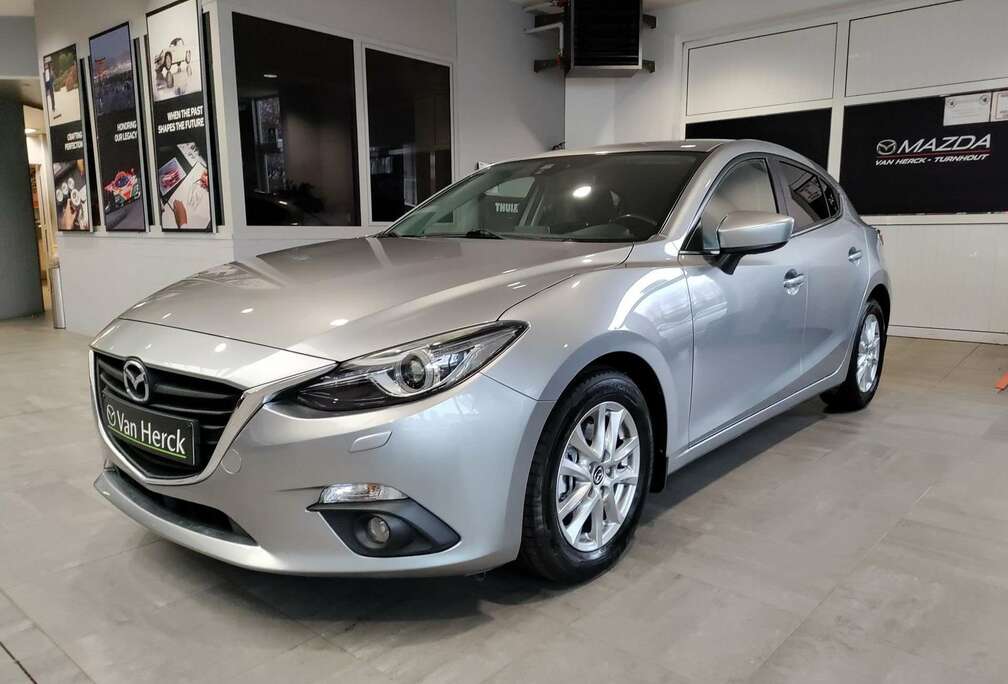 Mazda 2.0 SKYACTIV-G Sense