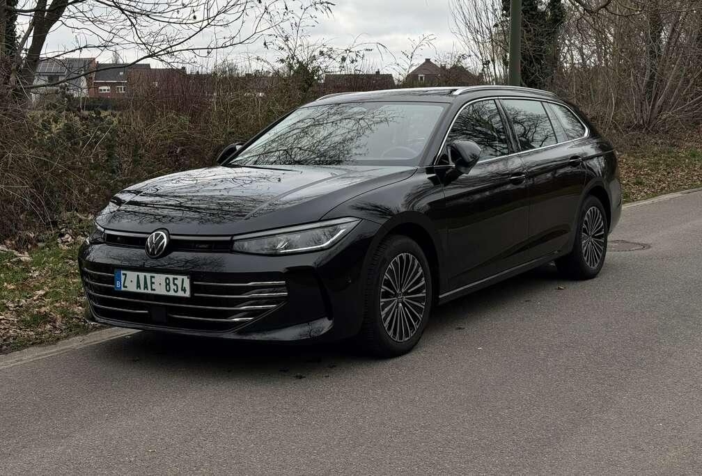 Volkswagen eTSI MHEV Elegance 28091€ excl btw