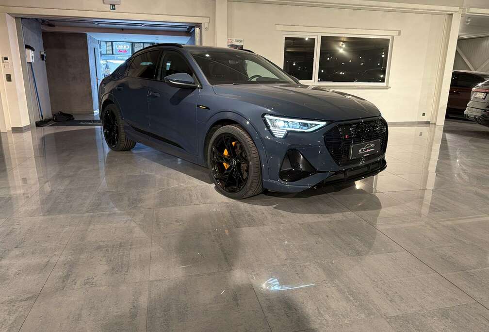 Audi QUATTRO 313PK * BLACK PACK * 3x S-LINE * MATRIX *