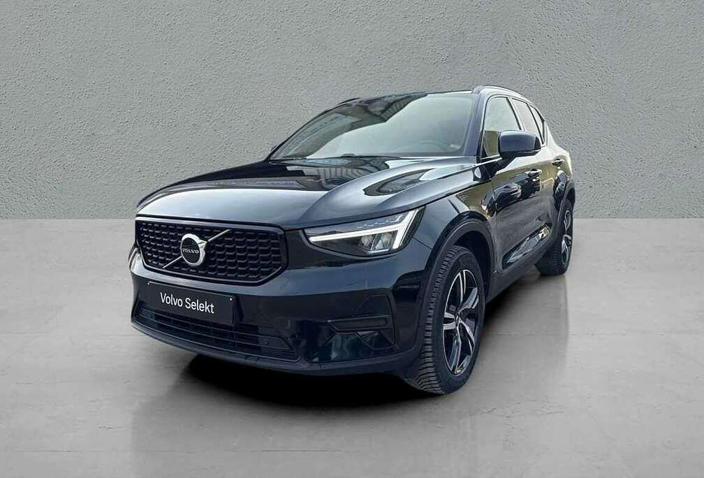 Volvo Plus, B3 Mild hybrid, Benzine, Dark