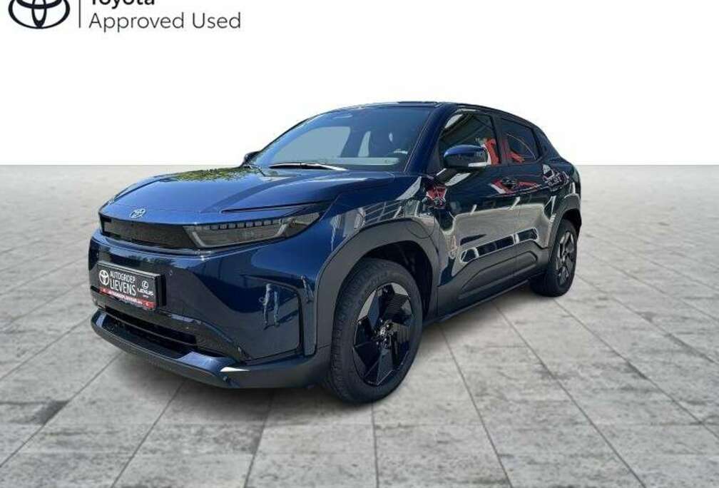 Toyota 61kW 2WD EXECUTIVE