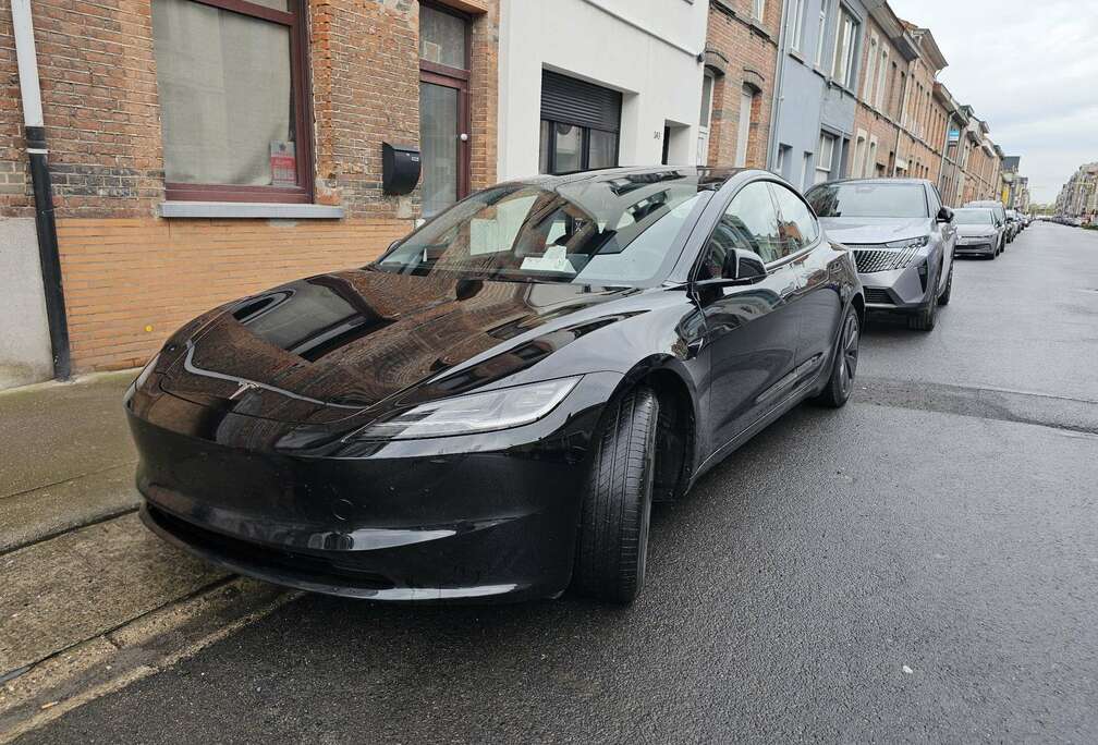 Tesla Langstreckenbatterie RWD